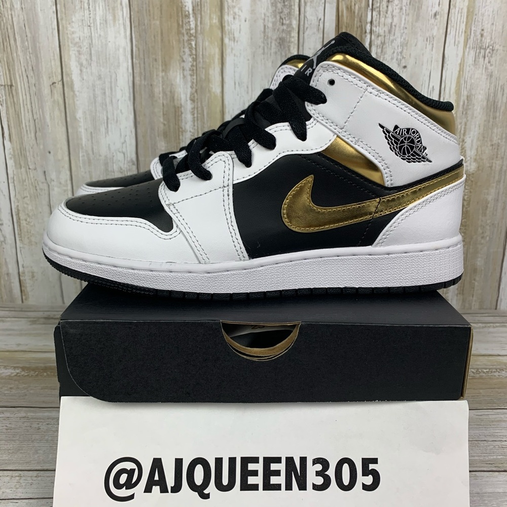 Air Jordan 1 Mid GS Gold Panda - Picture 8 of 8